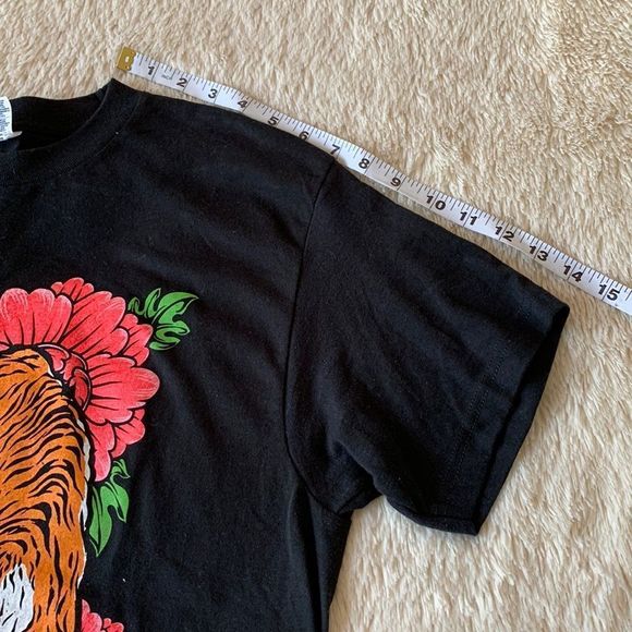 Tiger tee shirt size:Medium - Picture 13 of 16
